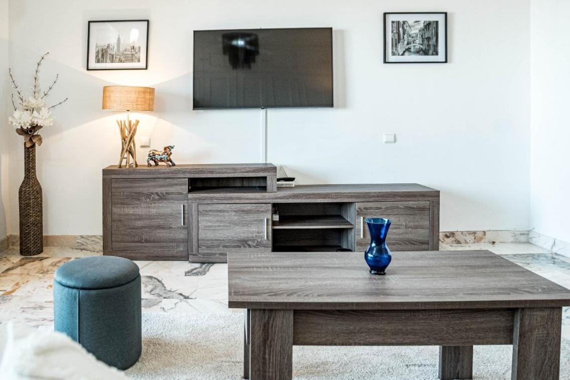 La Cala De Mijas Sea View Apartment With Pool In Mijas By Costarentals - Ref 219 Экстерьер фото